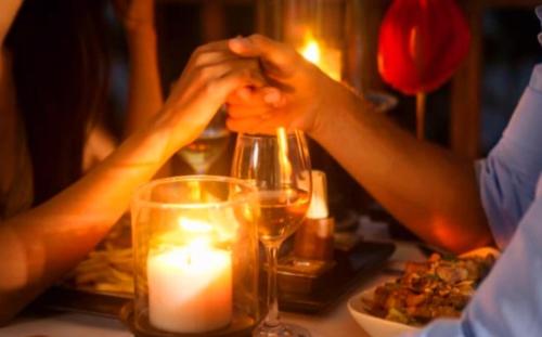 Love room, Les nuitées secrètes de Rouen 1
