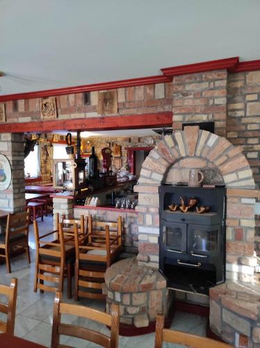 Restaurant, Hollo es Barany Vendeghaz in Herend