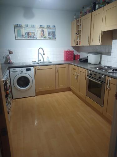 Double Room in a Top Floor Shared Apartment