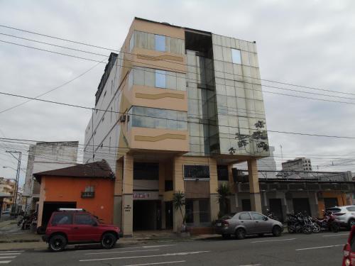 Hotel Queens
