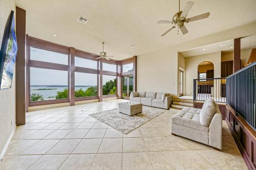Blue Water Main House in Canyon Lake, Vereinigte Staaten von Amerika