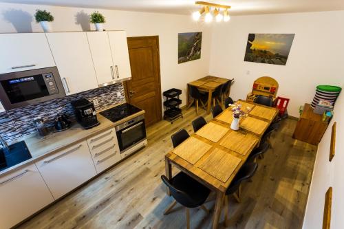 Kitchen, Vila Jensen in Harrachov