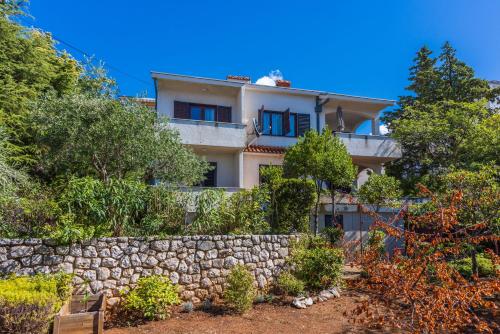 Apartment KOMPES - image 11