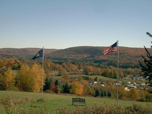 Tentrr - Valley View Serenity - image 7