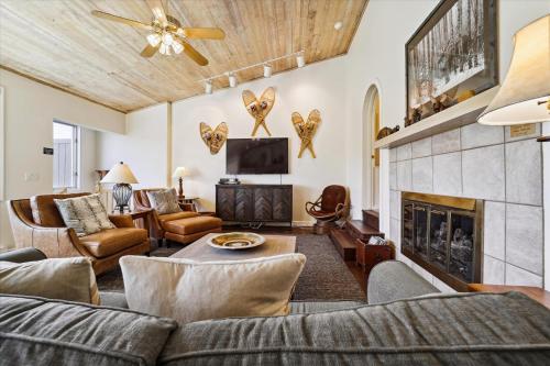 Snowflake Lookout Duplex in Breckenridge, USA