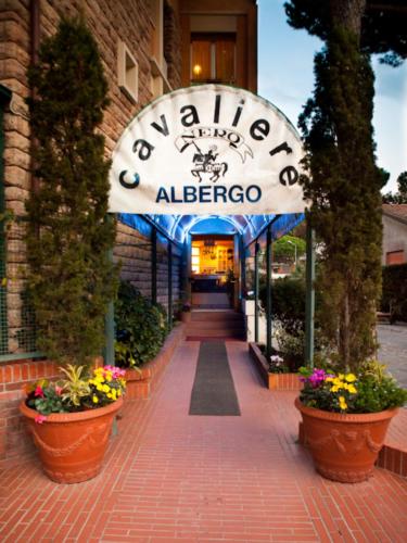 Hotel Il Cavaliere Nero in Tirrenia