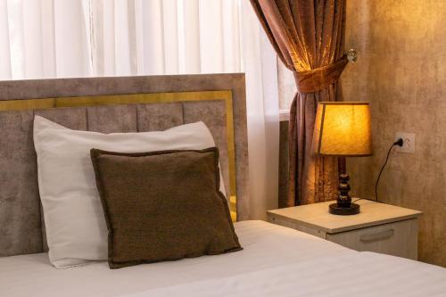 Osiyo Plaza Hotel