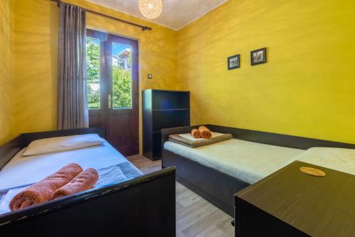 Apartment KOMPES - image 9