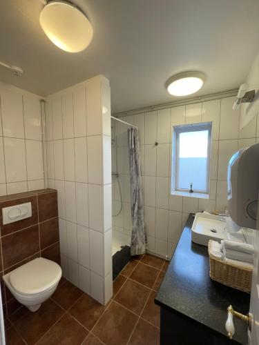 Guesthouse Bitra B&B Room Type - Triple Room with Shared Bathroom