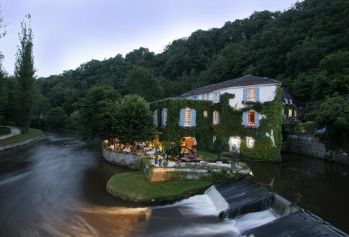 Eingang, Moulin de l'Abbaye in Brantome