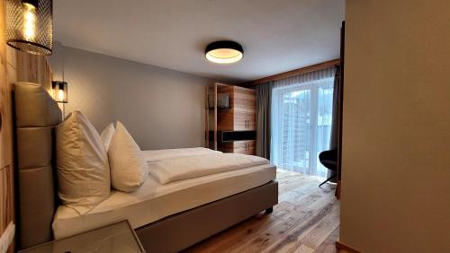 1 doppelbett oder 2 einzelbetten, economy, anbau, balkon