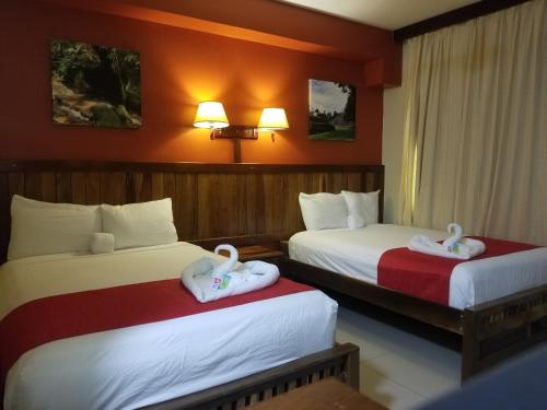 Caye Caulker Plaza Hotel