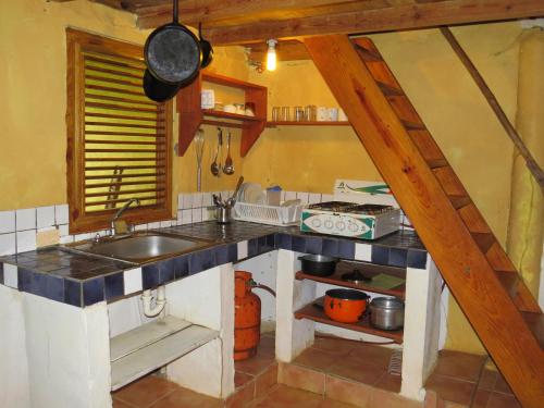 2 bedrooms, 4 beds