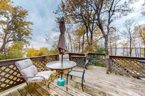 The Bird's Nest in Isle la Motte (VT)