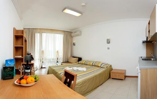 1 twin bed