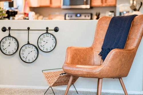 Magnificent Maricopa Home 34 Mi to Phoenix! - image 10