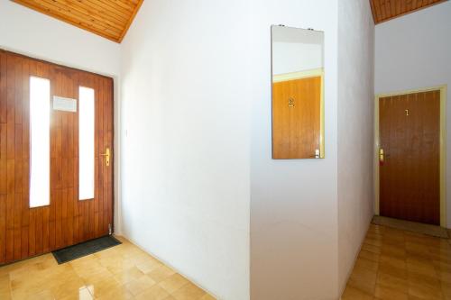 Apartment Mandre 4101a - image 2