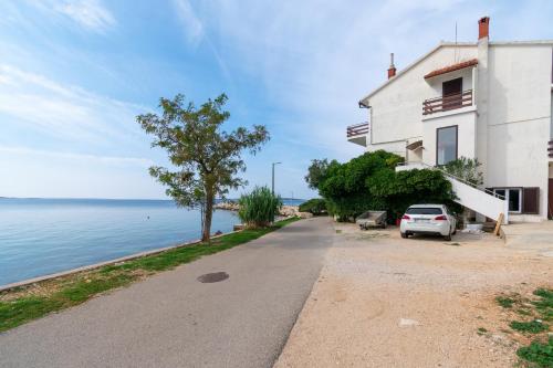 Apartment Mandre 4101a - image 11