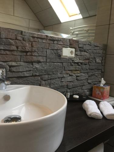 Hotel Achilles - image 12