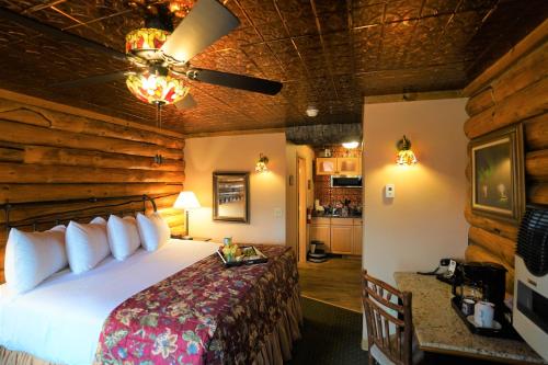 1 queen bed