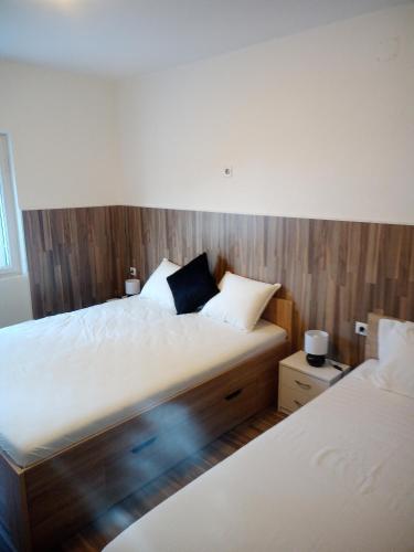 Apartments by the sea Cove Vela Prapratna (Peljesac) - 4515 - image 8