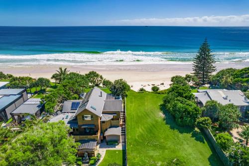 Belongil Beach House in หาดเบลองกิล