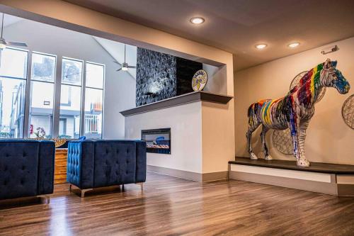 Main Suiteking Bedselfcheckin1stfloornrg in Houston, USA