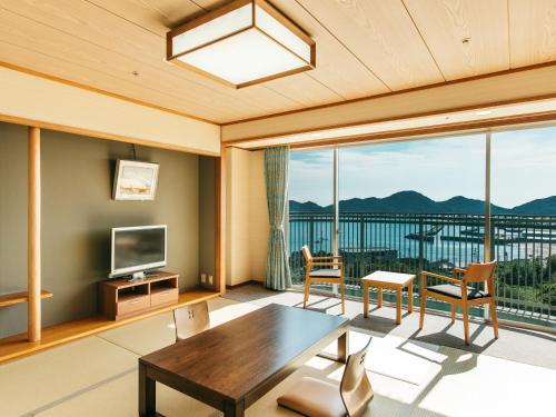 KAMENOI HOTEL Setouchi Hikari