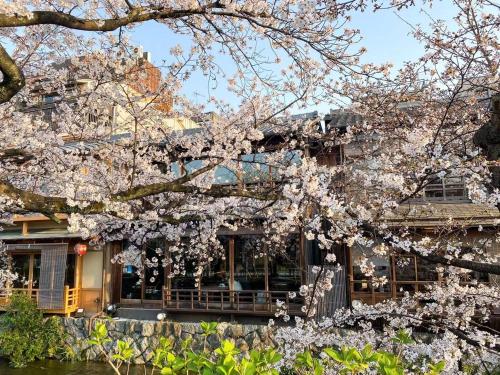 요인 호텔 교토 기온 - 주변 명소