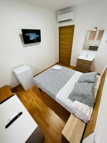 HOSPEDAJE COLONIA VALLECAS in Puente de Vallecas