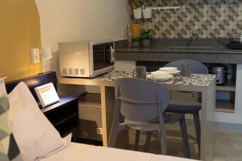 Hive Manila Guesthouses and Apartments