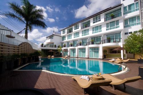 A-Te Chumphon Hotel - SHA Plus