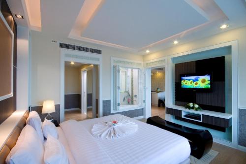 A-Te Chumphon Hotel - SHA Plus