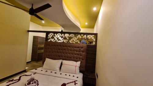 King Suite image 5