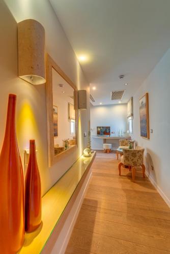 設施, 尼薩基海灘酒店 (Nissaki Beach) in 拿索斯