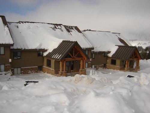 Powder Ridge Village, a VRI resort - Apartment - Powder Mountain West