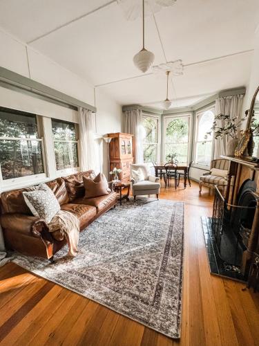 Woolrich Historic Garden Accommodation