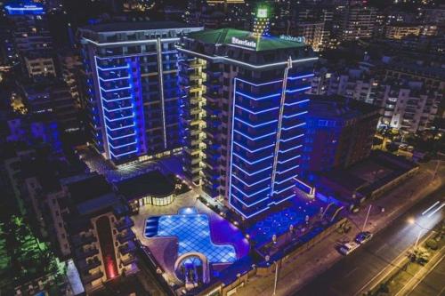 Luxurious apartment with sea view and spa center