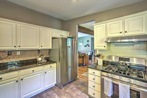Game Room & Spacious Yard: 10-Acre Catskills Home! in East Durham (NY)