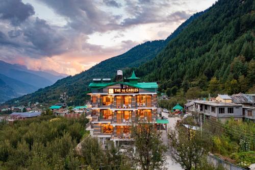 The 14 Gables, Shanag, Manali - Balcony Rooms - Mountain Views - Pet Friendly - Crown Palace 3
