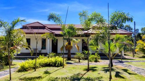 Isan Golf & Adventure Hotel