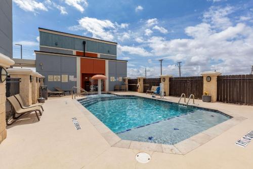 Best Western Plus North Odessa Inn & Suites