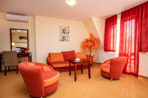 Hotel Boss - image 13