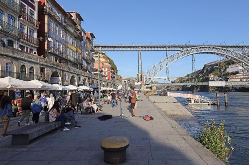 FLH Porto Ribeira with River View, Porto