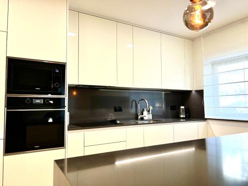 keuken, Classy & Modern apartment Cascais in Bairro da Assuncao
