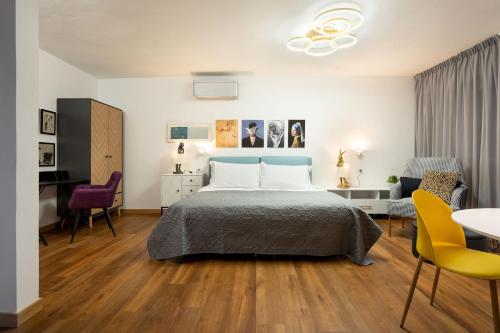 Guicciardini Apartment - image 5