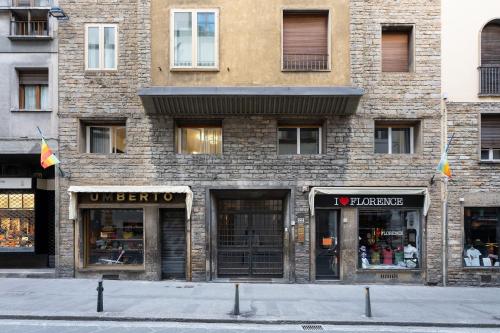 Guicciardini Apartment - image 10