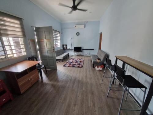 IBAI COTTAGE KUALA TERENGGANU (HOMESTAY) in Kuala Ibai
