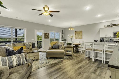 Sunset Bunker condo in Branson West, USA