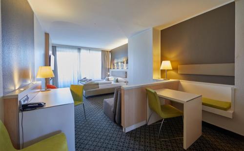 Mercure Hotel Severinshof Köln City - image 14